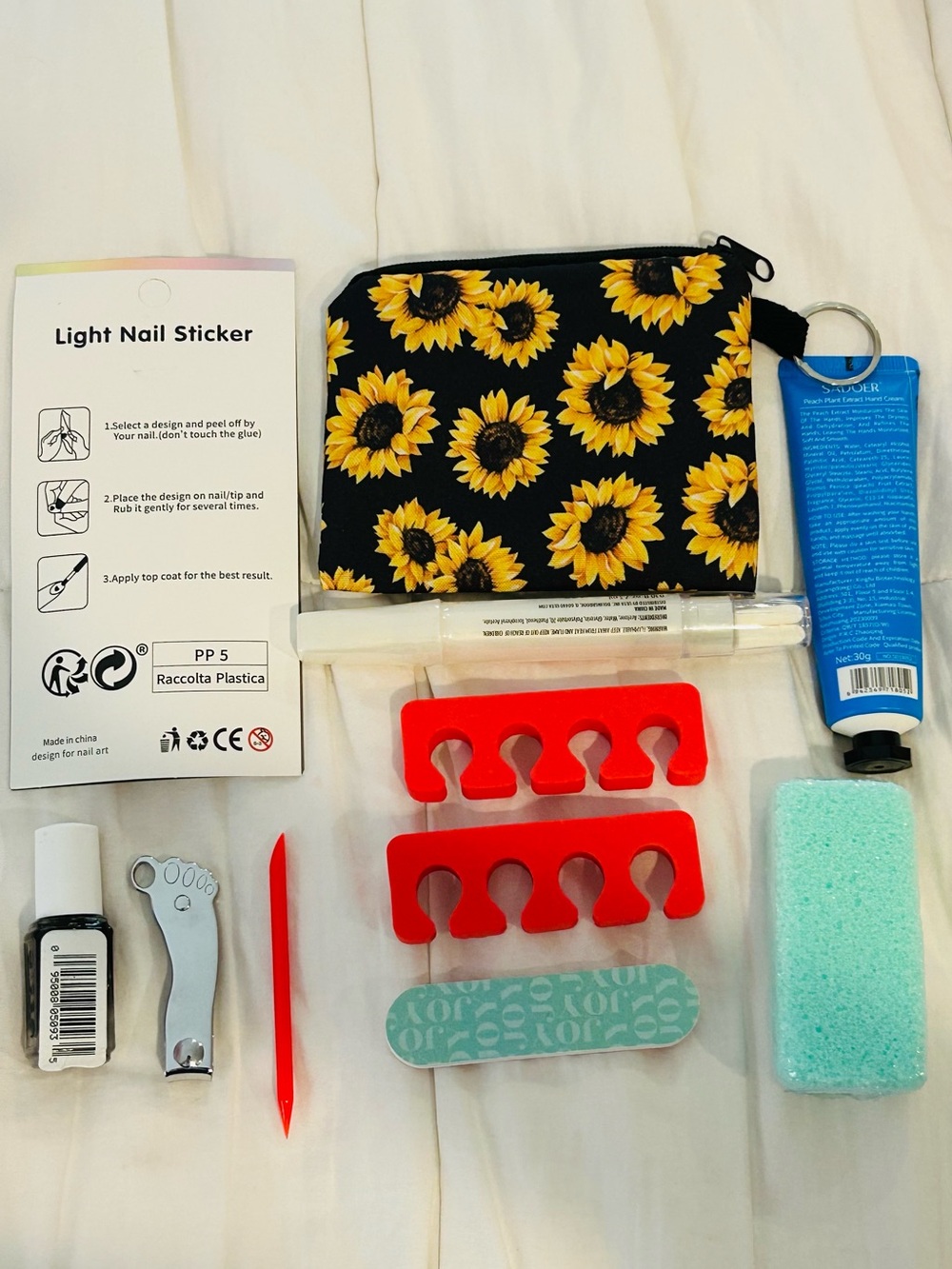 Nail Care Kit & Bag NWT - Picture 2 of 2